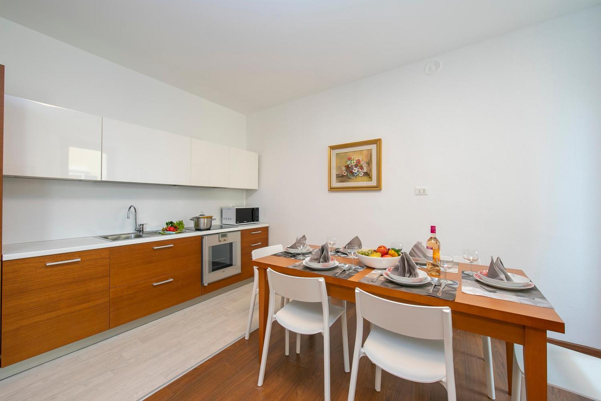 Residenza Rocca Del Lago 4 - Happy Rentals Рива дел Гарда Екстериор снимка